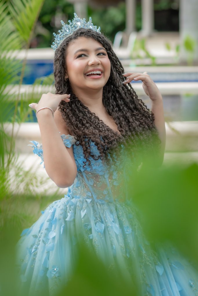 fotografía quince años sesión fotos 15 Medellín fotógrafo de quinceañeras Antioquia estudio para quinceañeras quinceaños fotos de quince